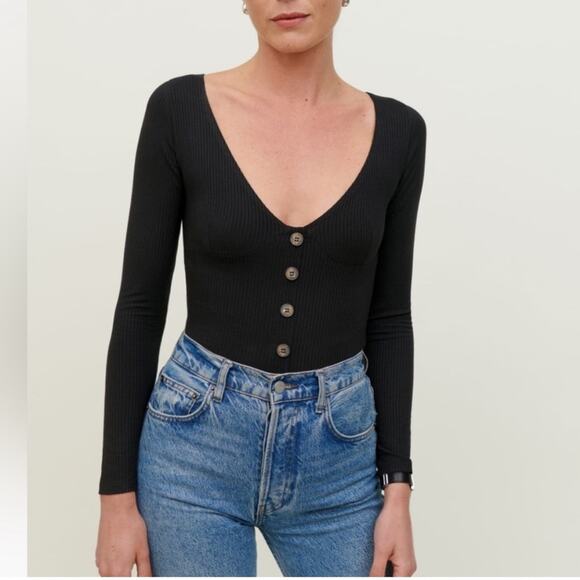 Reformation Virgil Ribbed Top in Black - Size M - Picture 1 of 7